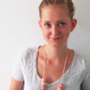 Meet your Posher, Adrianne